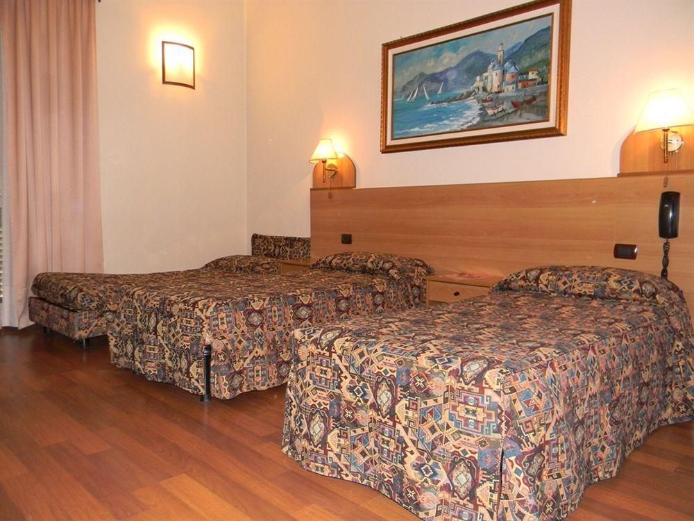 Hotel Eden 3*