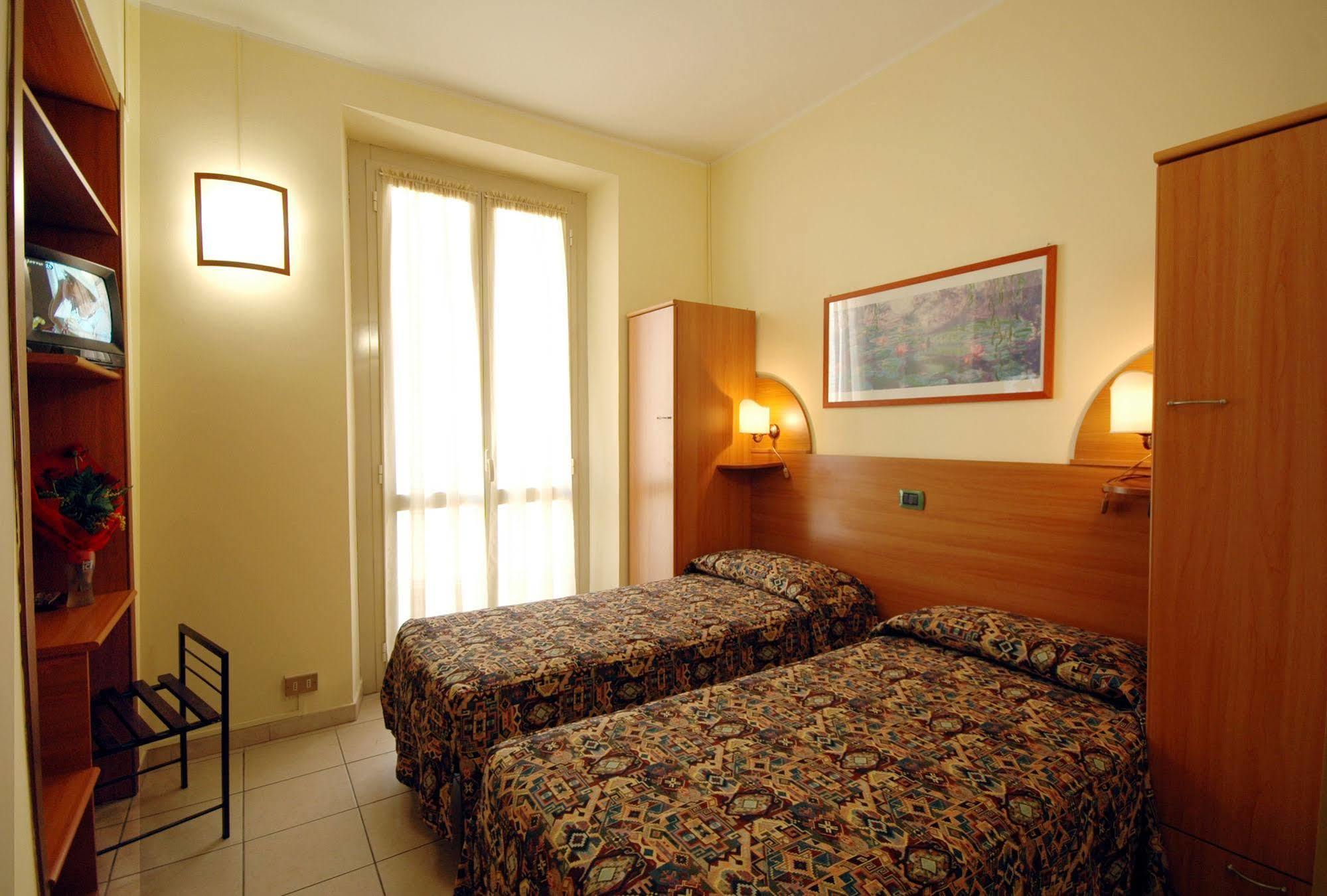 Eden 3* Turín